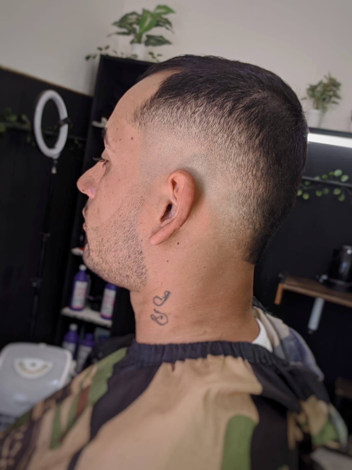 Corte taper fade texturizado en LRB Studio