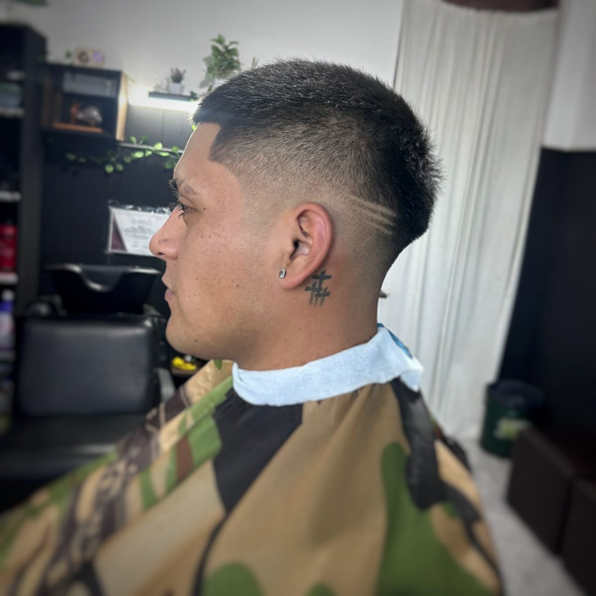 Corte crop texturizado para hombre en LRB Studio